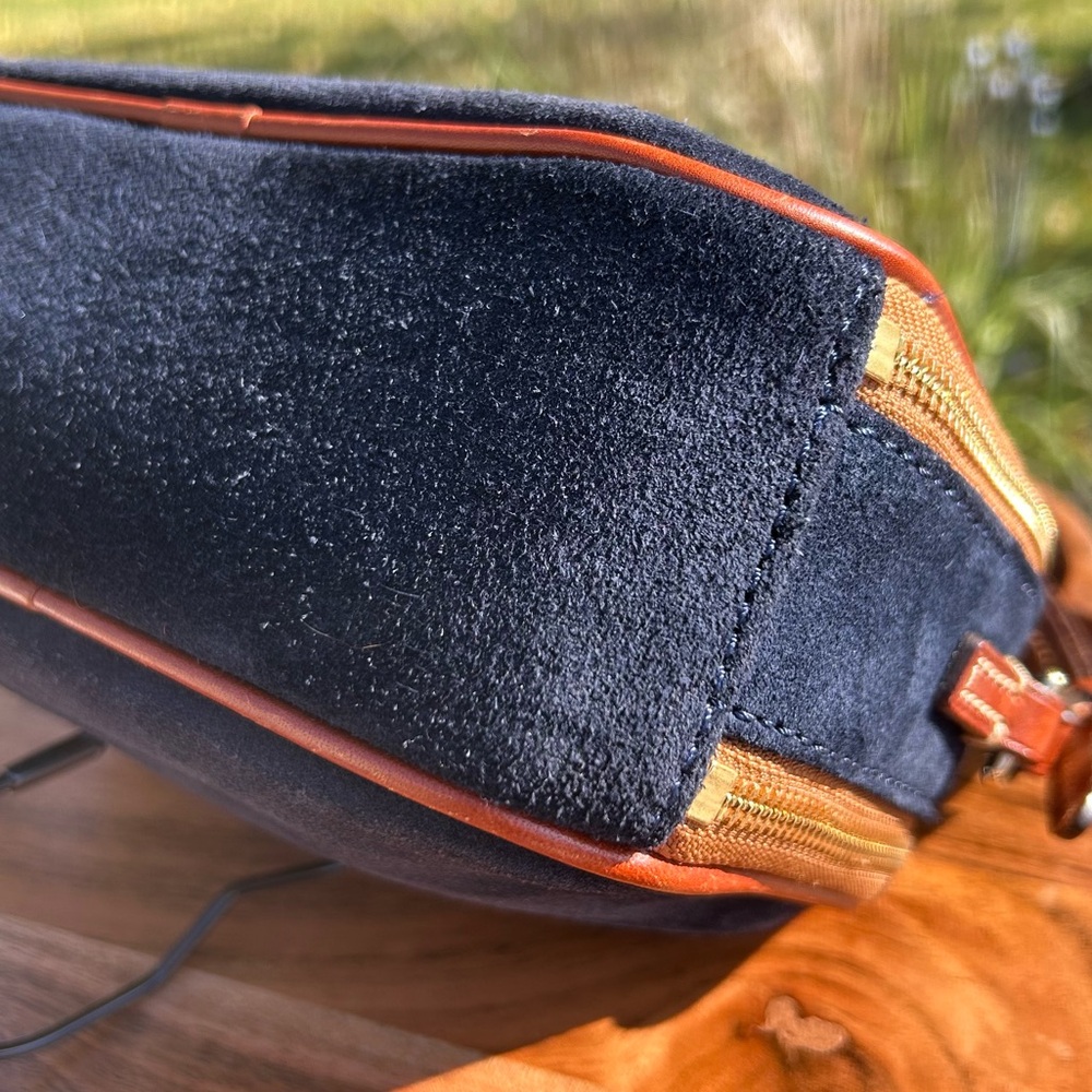 Dooney & Bourke Navy Suede Sawyer Crossbody EUC - Picture 14 of 17